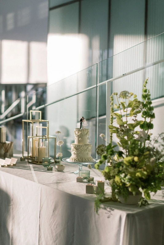 A Modern Wedding for Emily and Jared