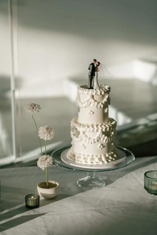 A Modern Wedding for Emily and Jared