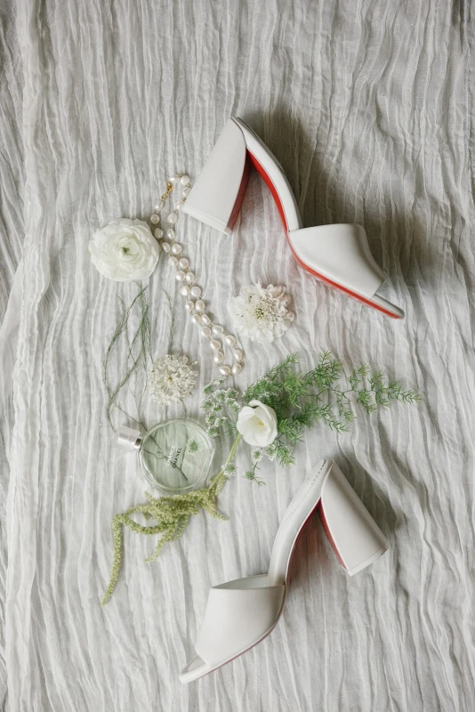 A Modern Wedding for Emily and Jared