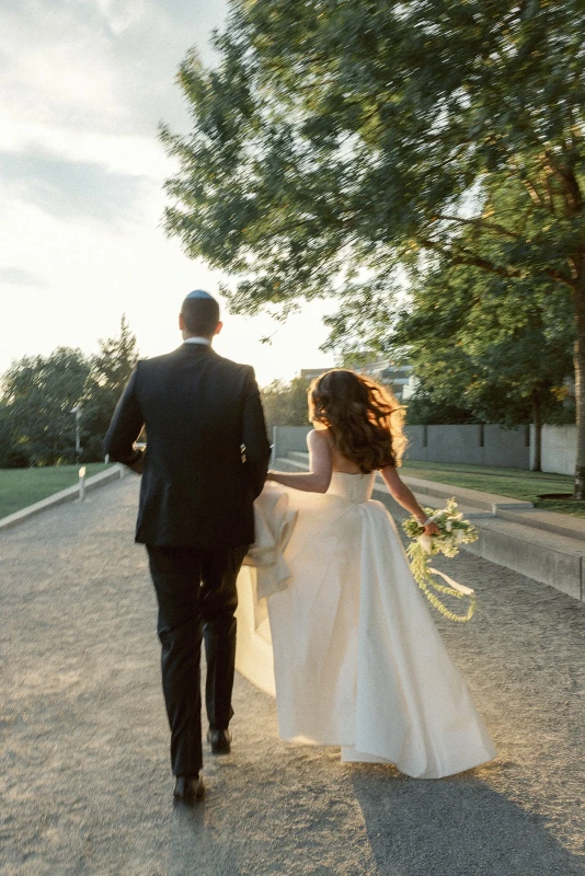 A Modern Wedding for Emily and Jared