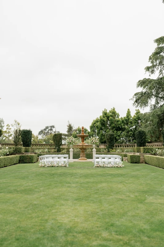 A Garden Wedding for Emily and Juzheng