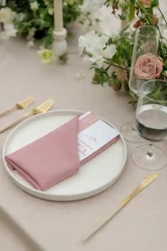 A Garden Wedding for Emily and Juzheng