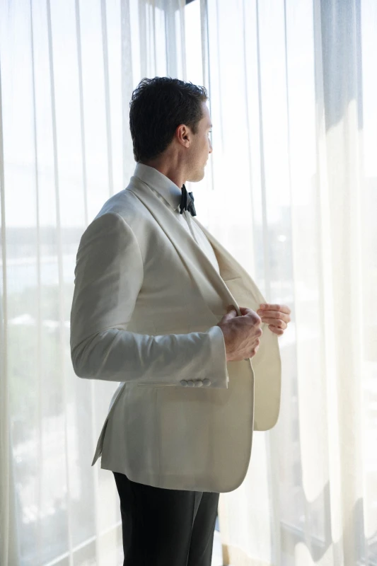 An Edgy Wedding for Emily and Simon