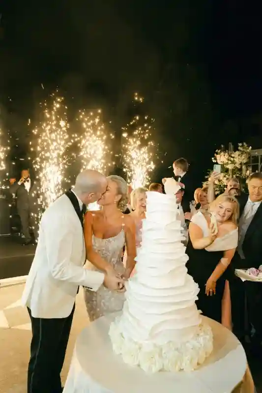 A Classic Wedding for Emma and James
