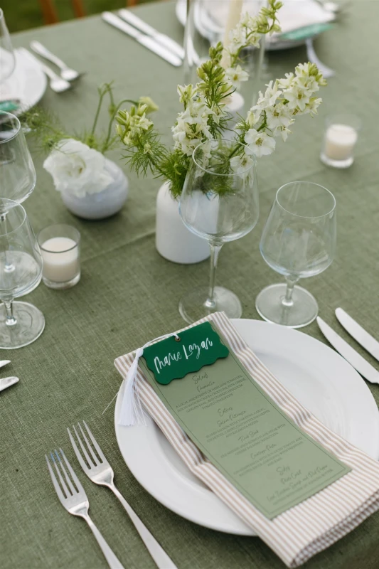 A Classic Wedding for Emma and Kyle