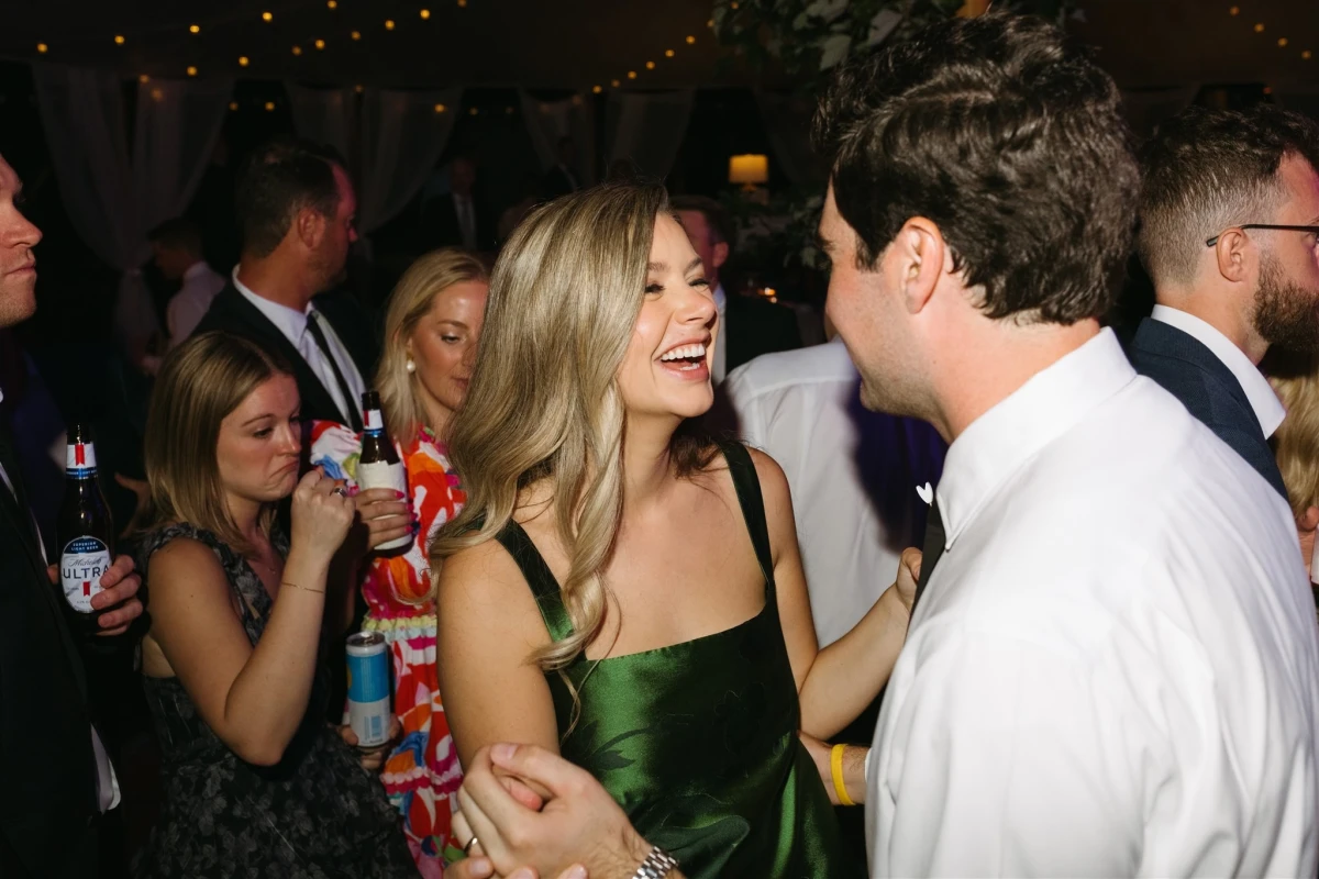 A Classic Wedding for Emma and Kyle