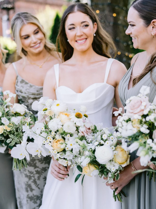 A Classic Wedding for Emma and Nick