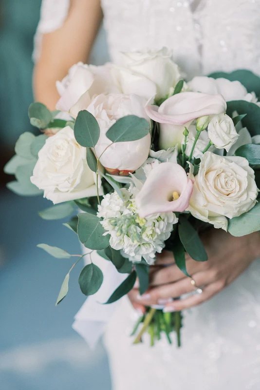 A Classic Wedding for Emma and Robert