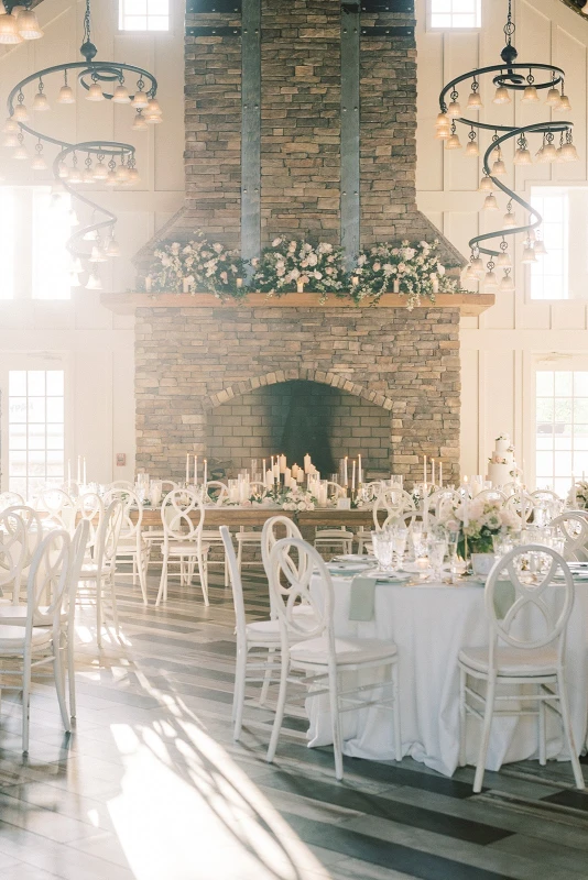 A Classic Wedding for Emma and Robert