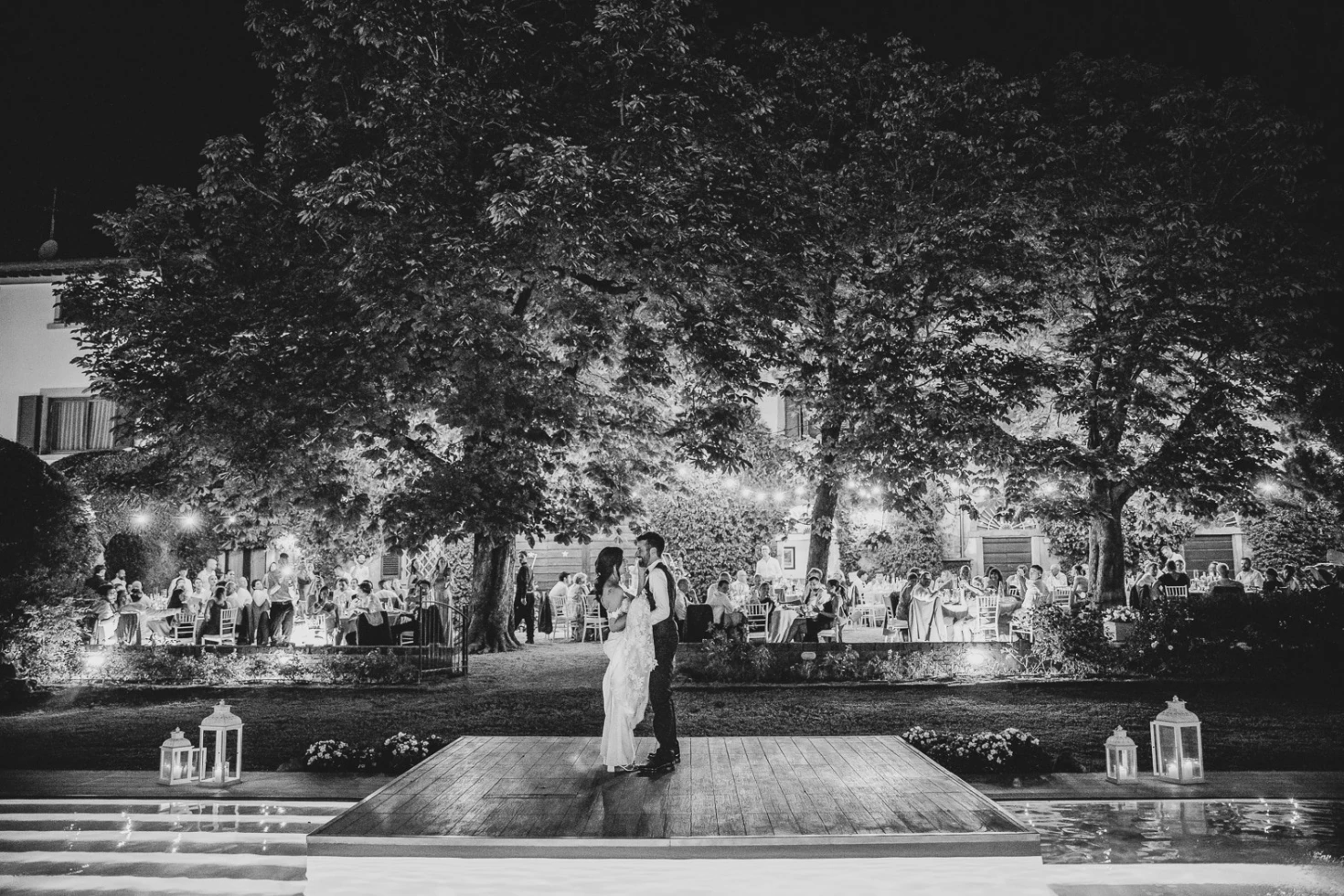 Emotional everlasting Photos 