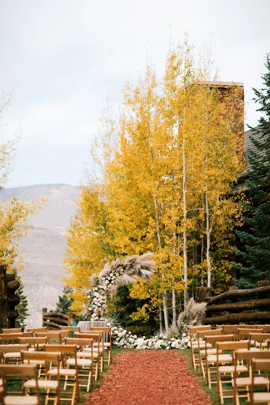 A Mountain Wedding for Erica and Dustin