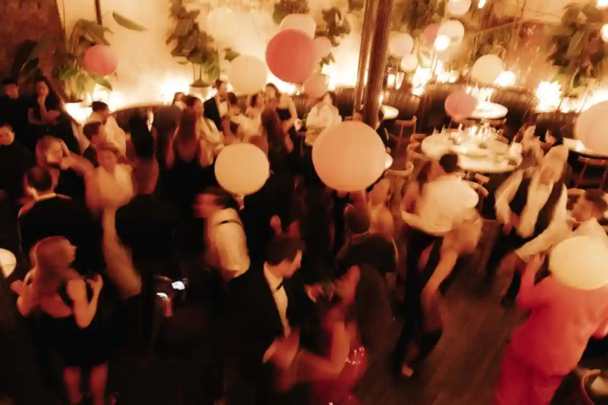 A 'Pop-Up' Wedding for Erika and Stuart