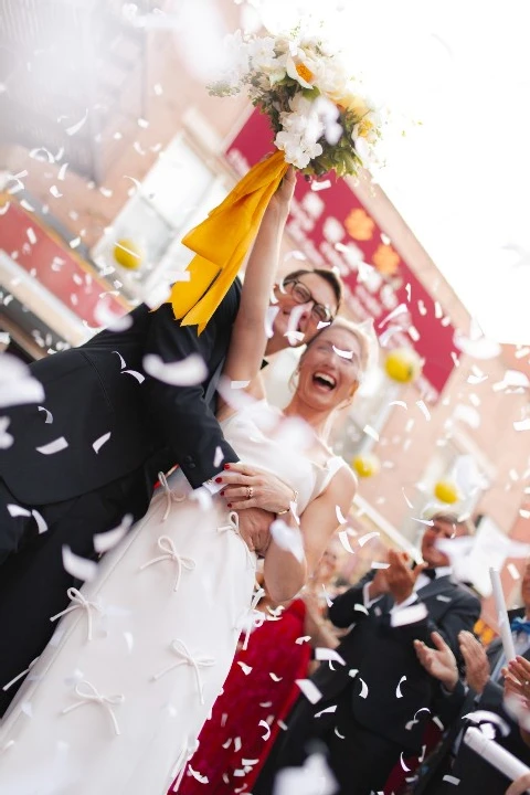 A 'Pop-Up' Wedding for Erika and Stuart