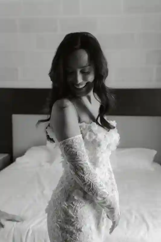 A Timeless Wedding for Eva and Taylor