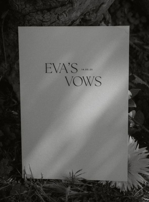 A Timeless Wedding for Eva and Taylor