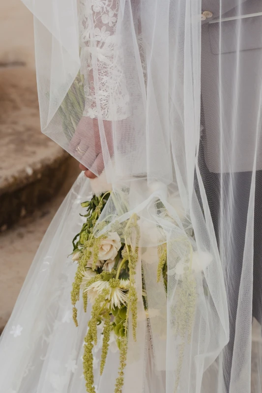 A Timeless Wedding for Eva and Taylor