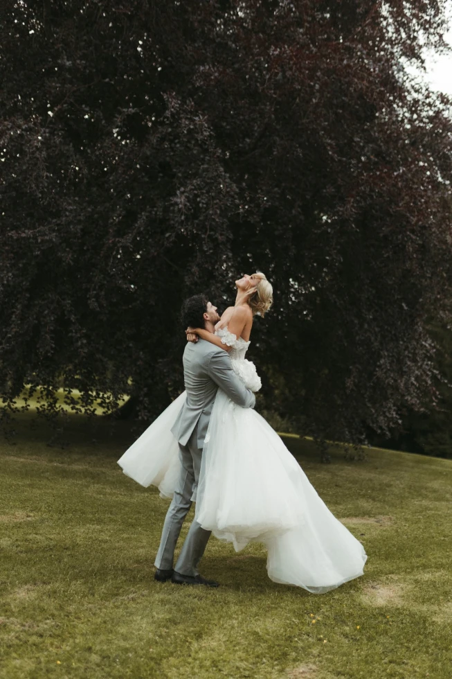 Everita Kenny Weddings