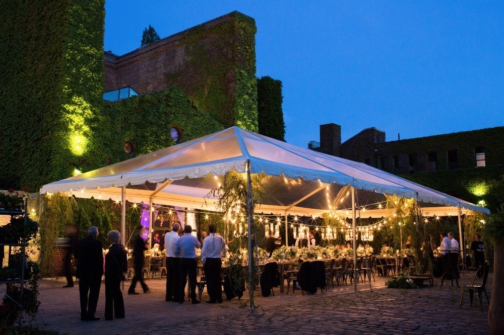 A Wedding for Sasha and Oliver