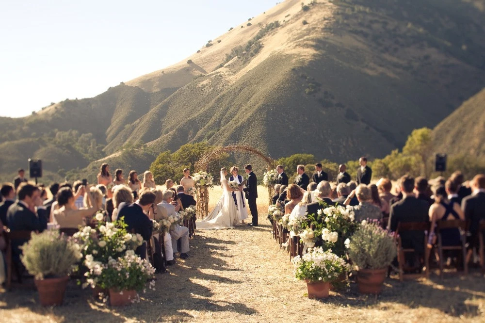 A Wedding for Bethany and Tommy