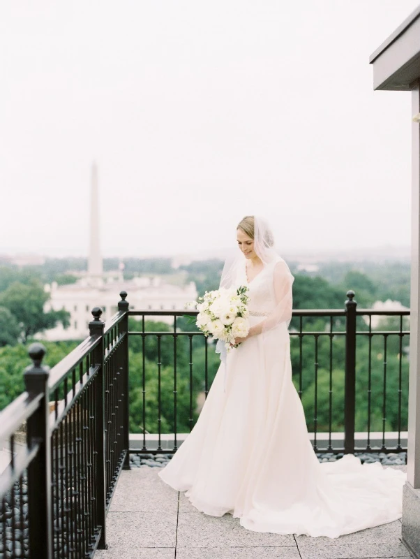 A Classic Wedding for Caroline and Jon