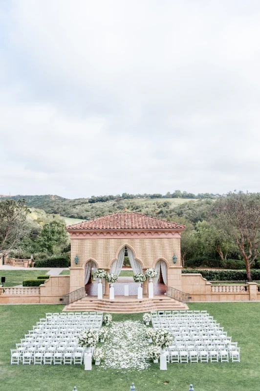 A Formal Wedding for Jackie and Alex