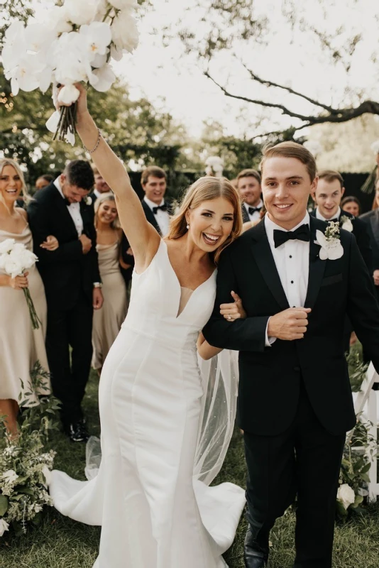 A Classic Wedding for Sydney and Noah