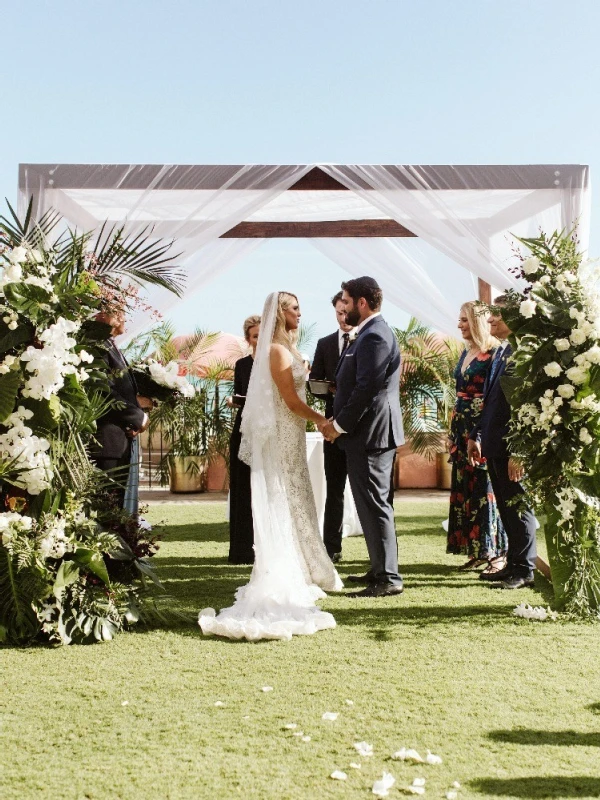 A Beach Wedding for Victoria and Daniel