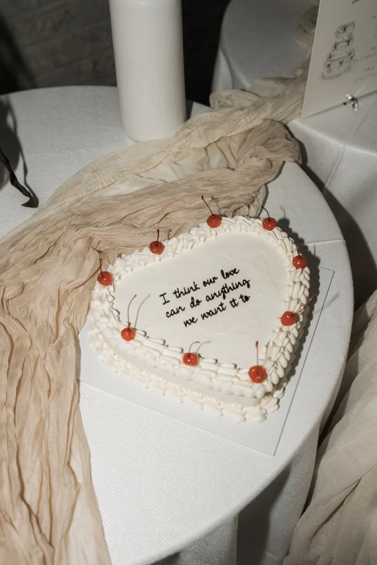 A Glam Wedding for Francesca and Josh