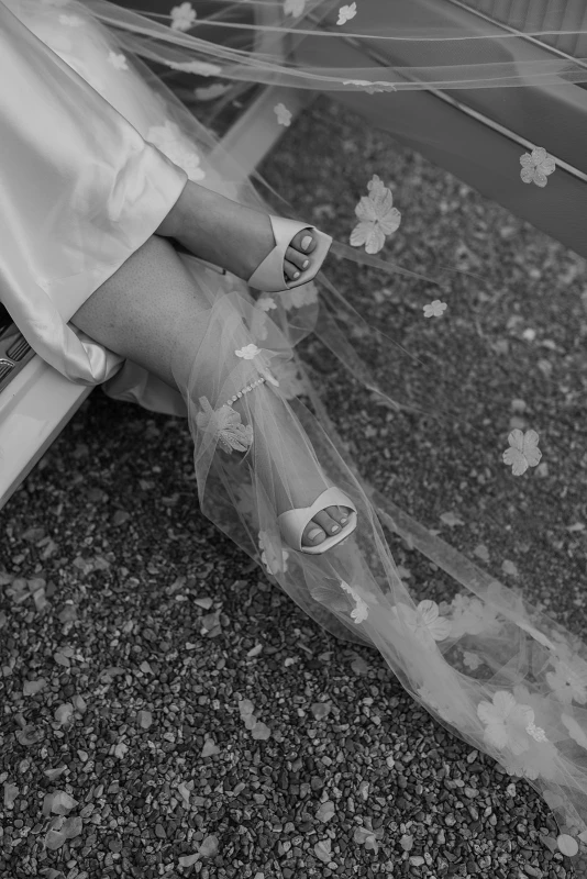 A Glam Wedding for Francesca and Josh