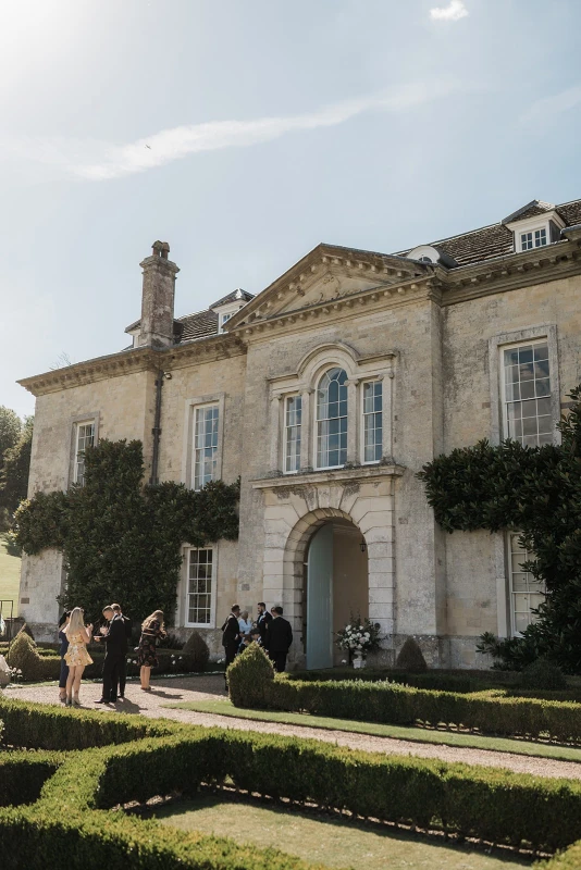 A Glam Wedding for Francesca and Josh