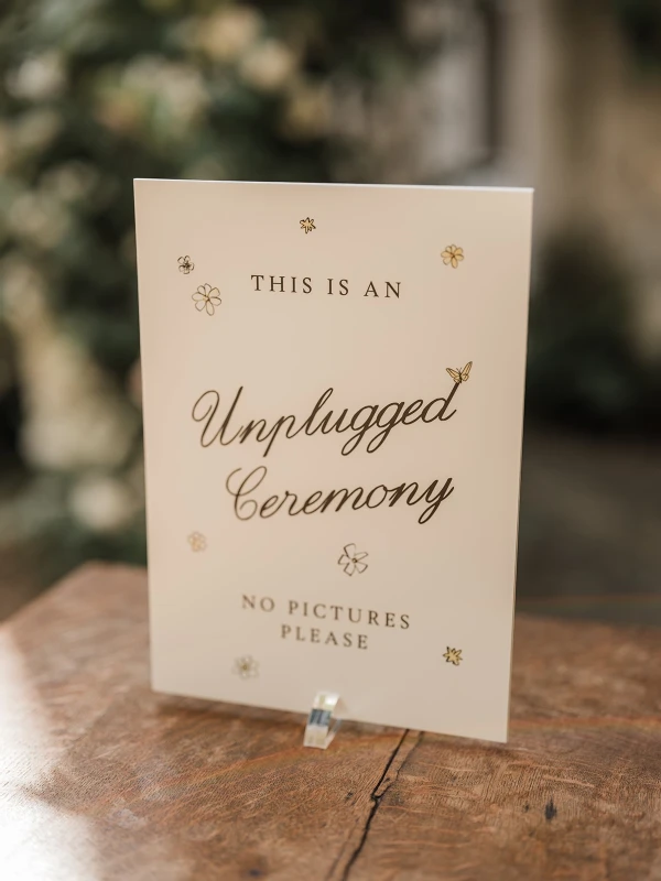 A Glam Wedding for Francesca and Josh