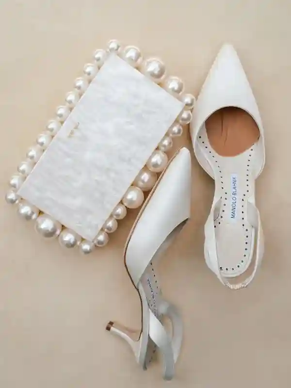 A Waterfront Wedding for Francesca and Kyle