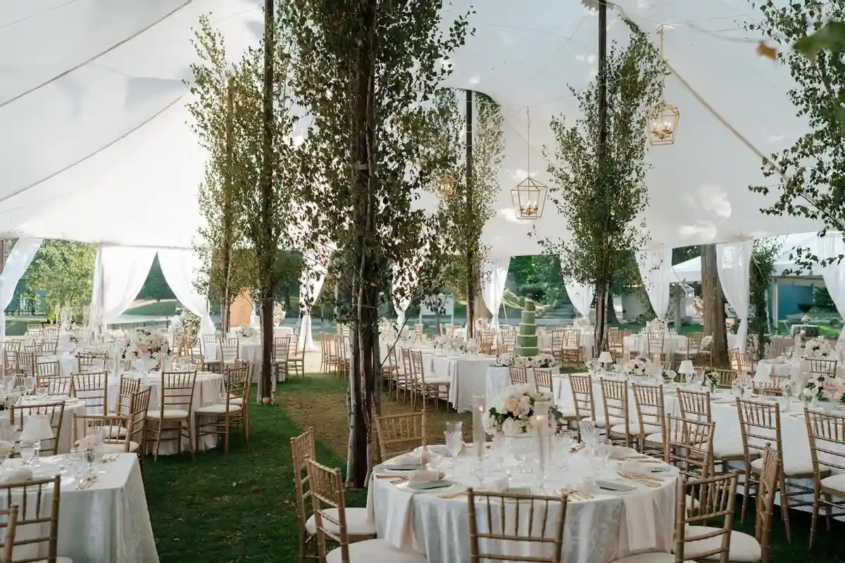 A Waterfront Wedding for Francesca and Kyle