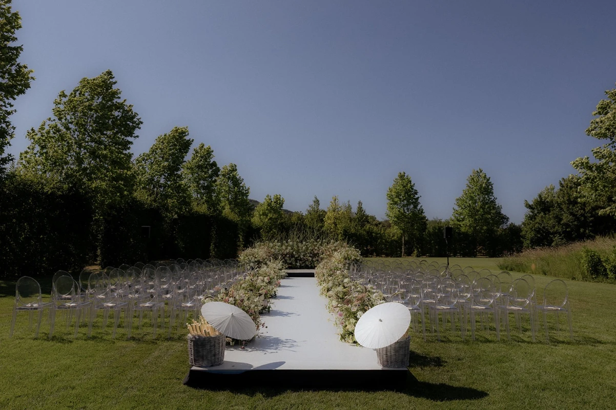 A Wildflower Wedding for Franzisca and Stefan