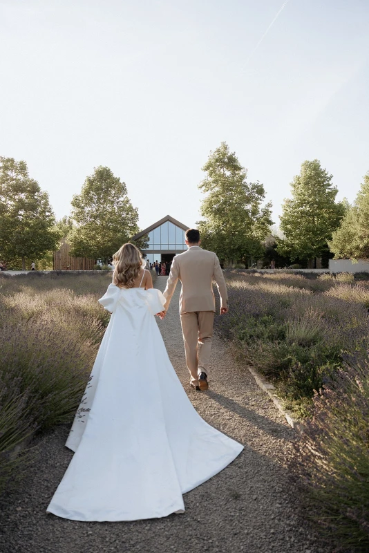 A Wildflower Wedding for Franzisca and Stefan