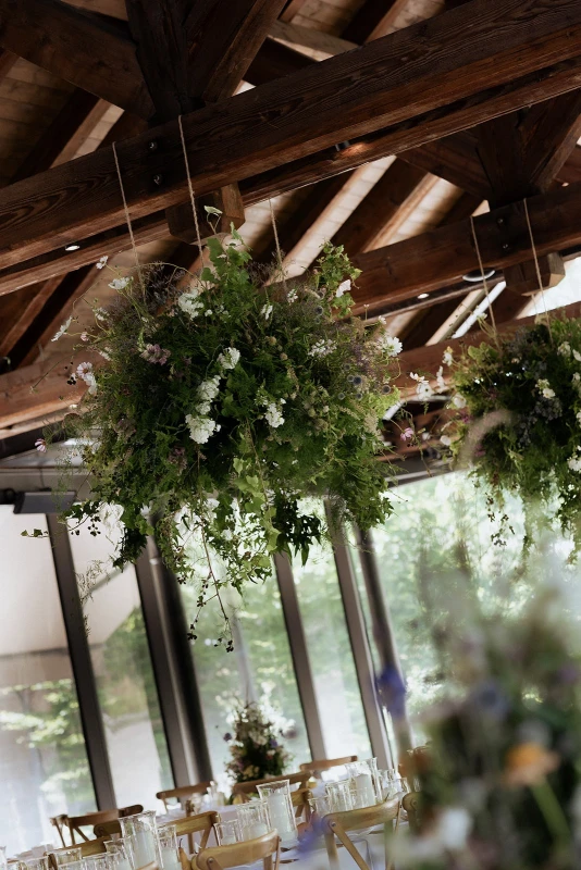 A Wildflower Wedding for Franzisca and Stefan