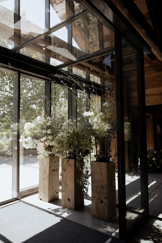 A Wildflower Wedding for Franzisca and Stefan