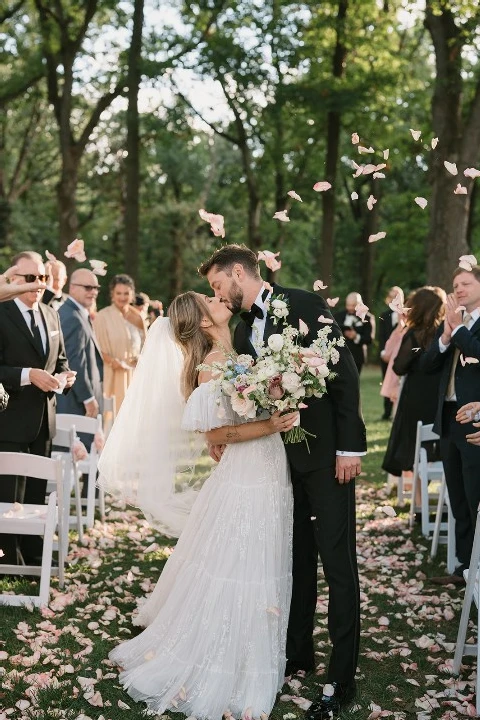 A Colorful Wedding for Gabriela and John