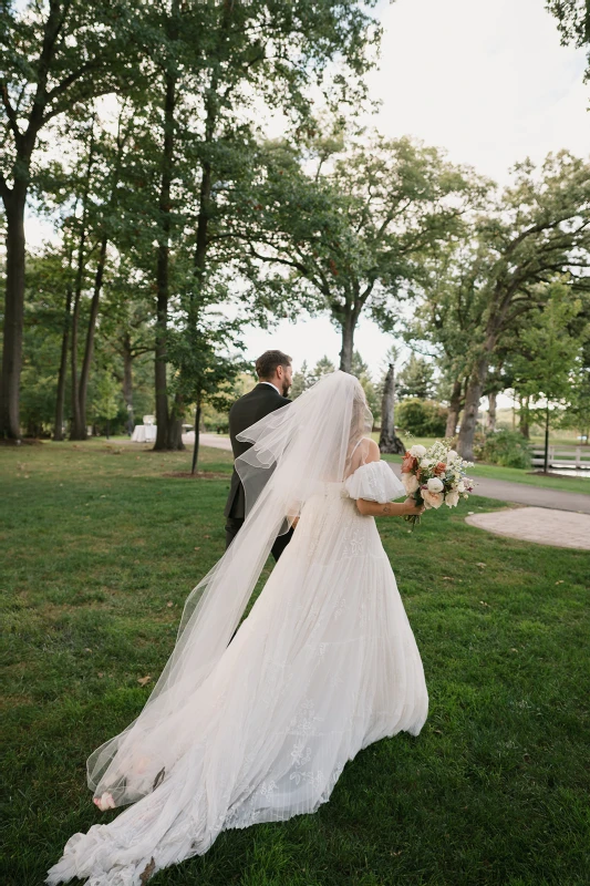 A Colorful Wedding for Gabriela and John