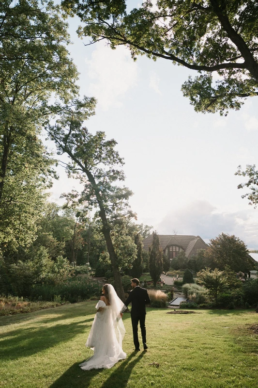 A Colorful Wedding for Gabriela and John