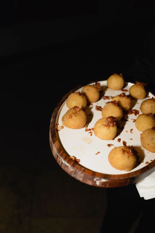 A Holiday Wedding for Gillian  and Evan 