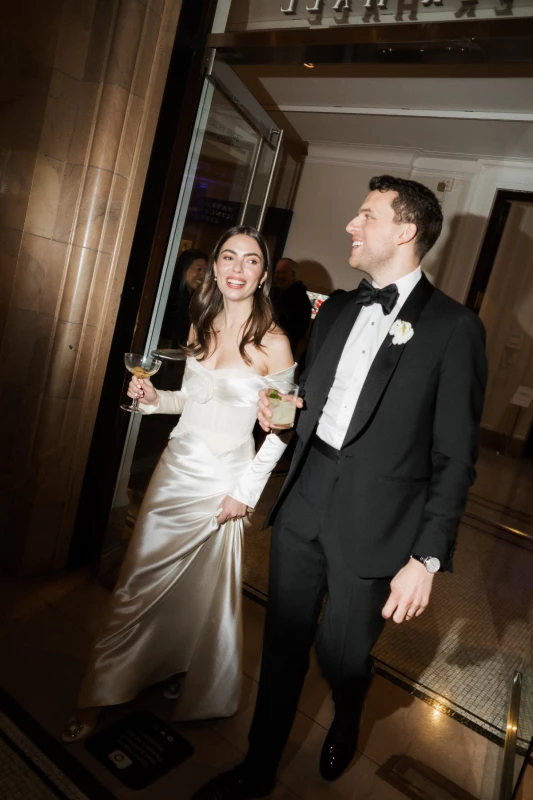 A Holiday Wedding for Gillian  and Evan 