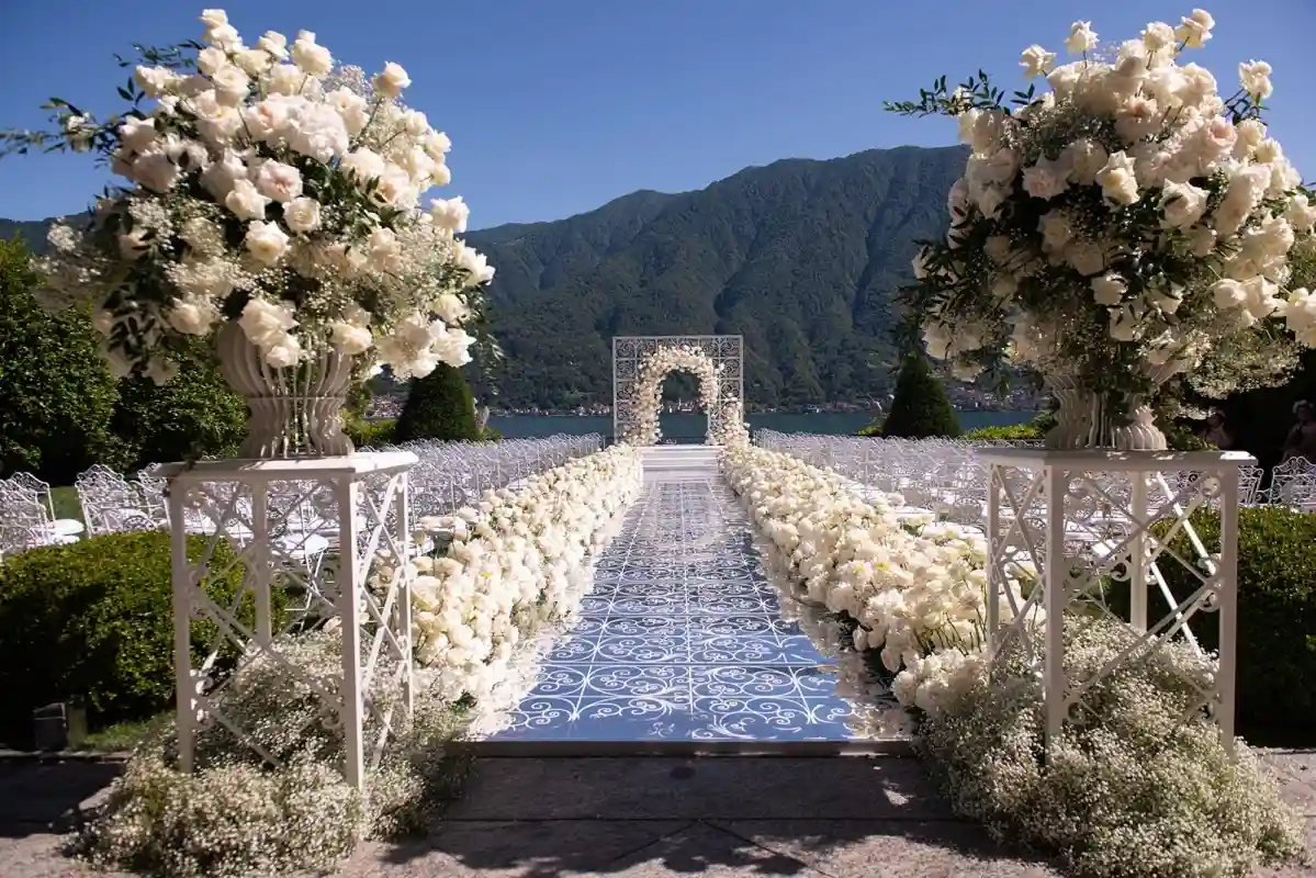 A Glam Wedding for Grace and Benedikt