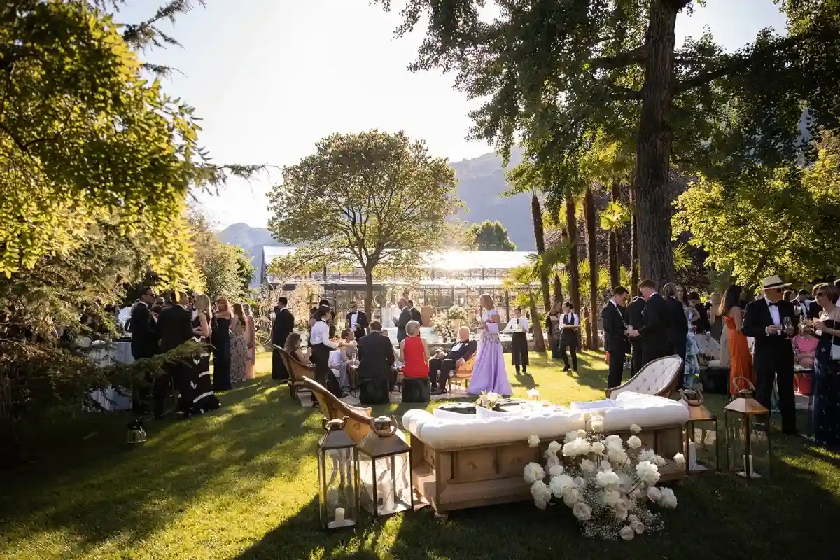 A Glam Wedding for Grace and Benedikt