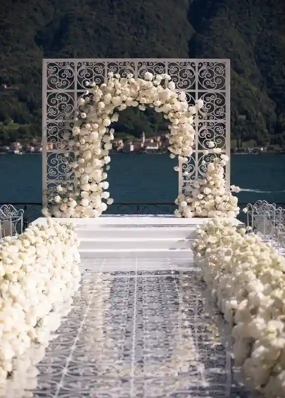 A Glam Wedding for Grace and Benedikt