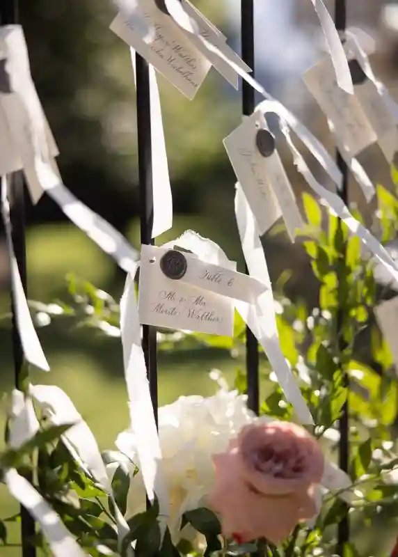 A Glam Wedding for Grace and Benedikt