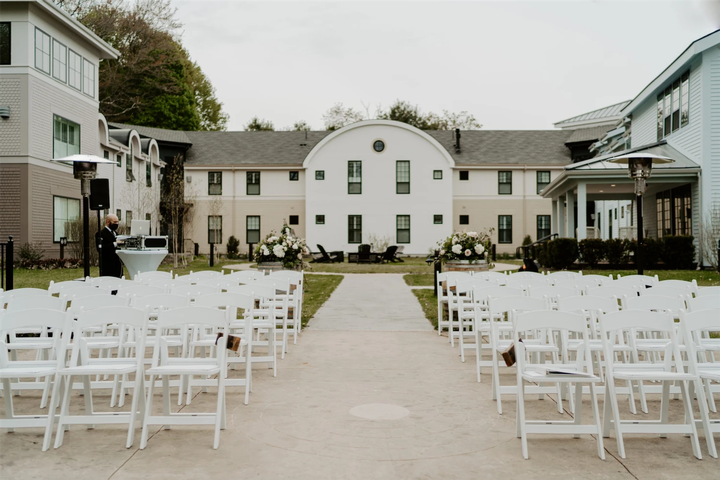 Grove at Briar Barn Inn