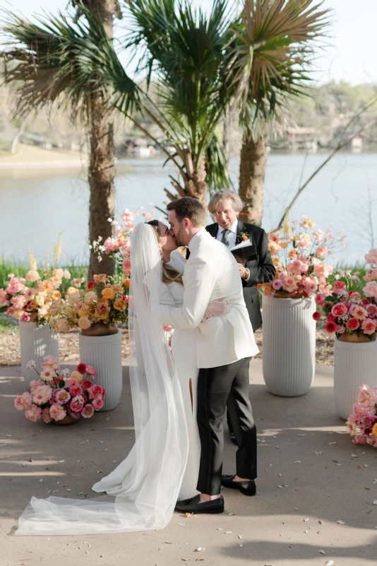 A Colorful Wedding for Hanna and Jack