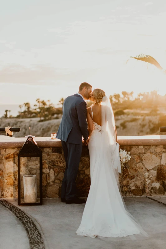 A Waterfront Wedding for Hannah and Jordan