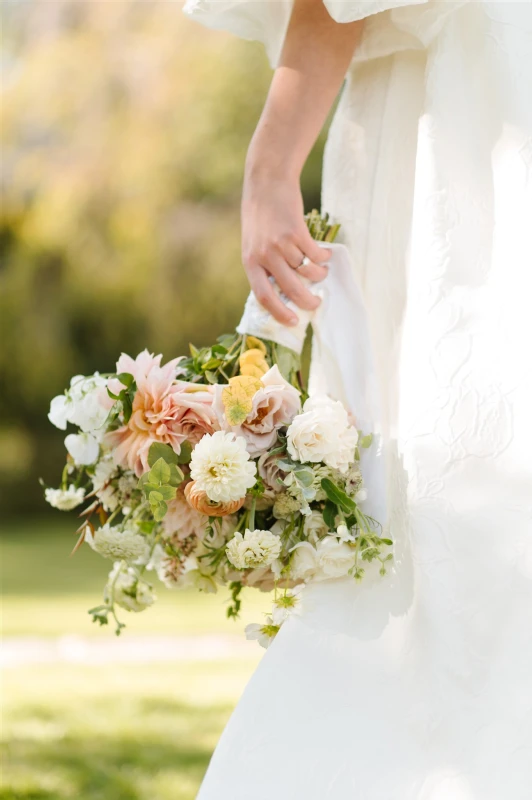 An Outdoor Wedding for Hannah and Peter